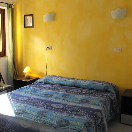Borgo Le Logge 3* بودوني