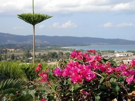 Apart Otel Borgo Le Logge 3*