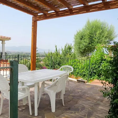 Borgo Le Logge Apart Otel