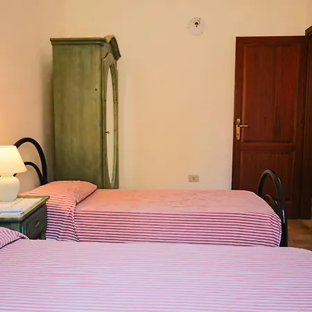 Aparthotel Borgo Le Logge 3*