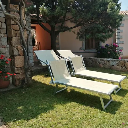 Borgo Le Logge Aparthotel