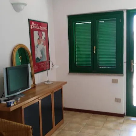 Ξενοδοχείο με διαμερίσματα Borgo Le Logge