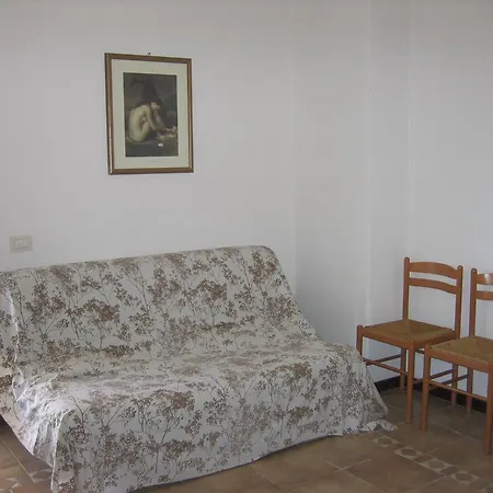 Borgo Le Logge Aparthotel