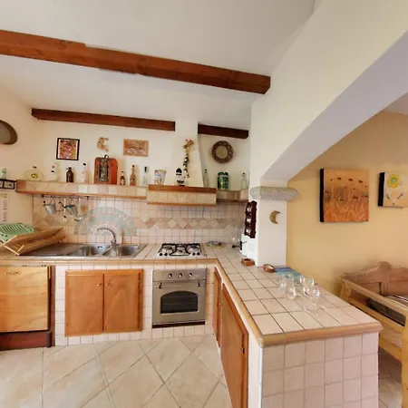 Borgo Le Logge Aparthotel
